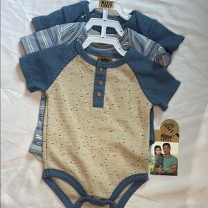 3 for $20 Mario Lopez- Blue and Cream Kids Set -3 piece set. Size 3-6 months